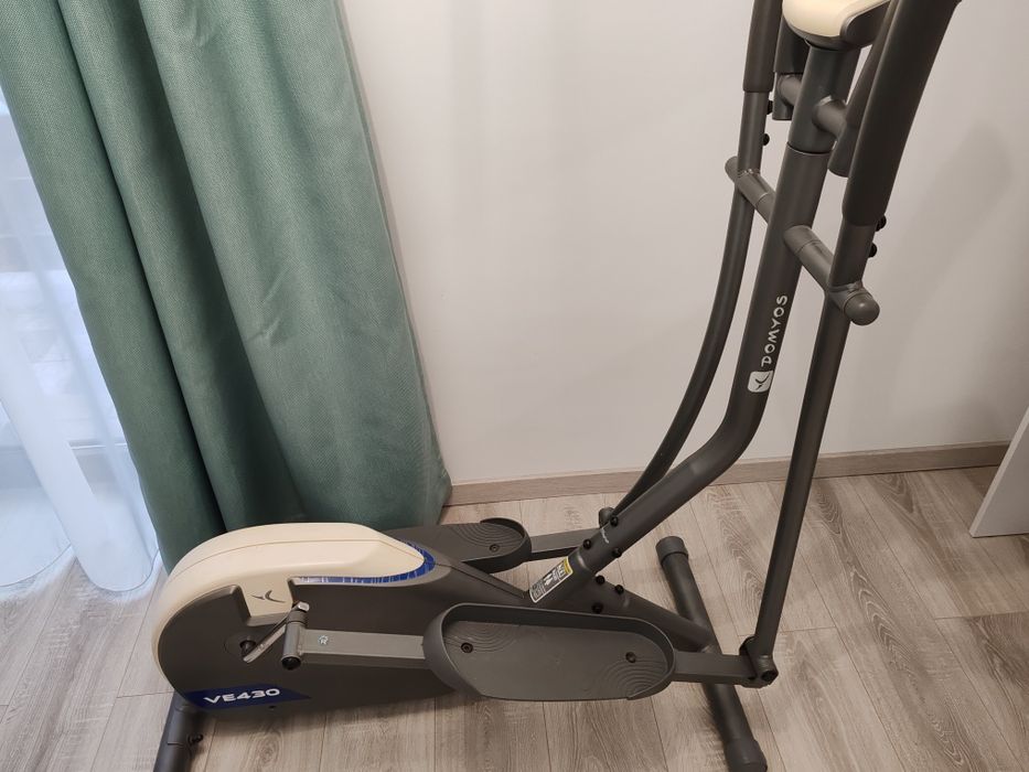 Vând bicicleta eliptica domyos ve430
