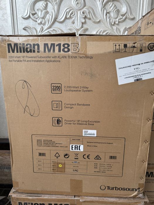 Сабвуфер Turbosound M18B