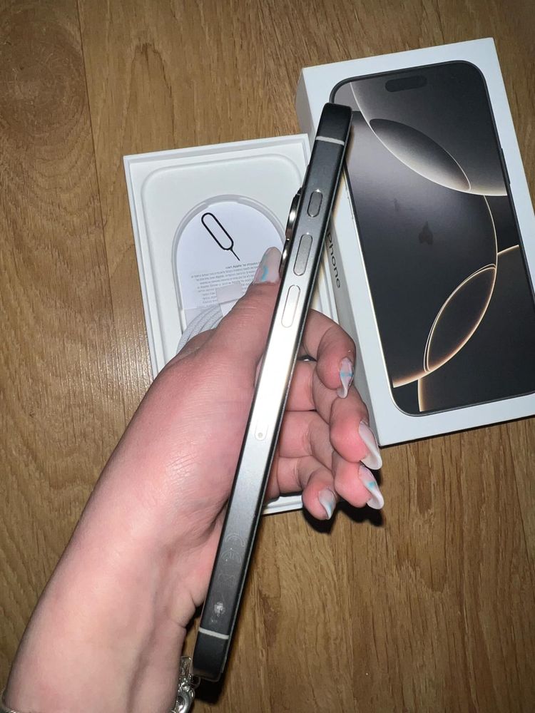 Iphone 16 pro max 512 gb Natural Titanium