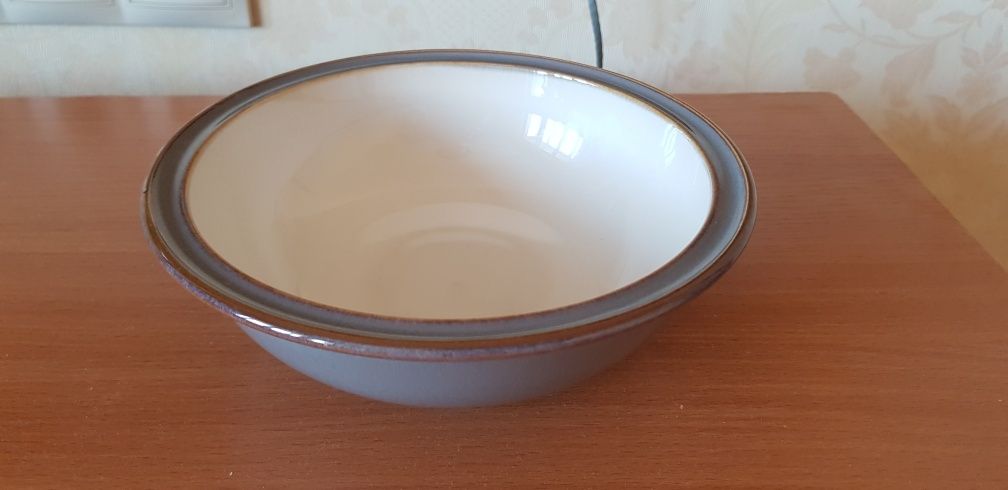 Набор тарелок Серый и белого цвета