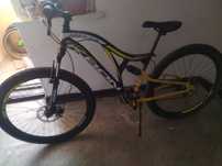 Vând bicicleta full suspension de pe amazon