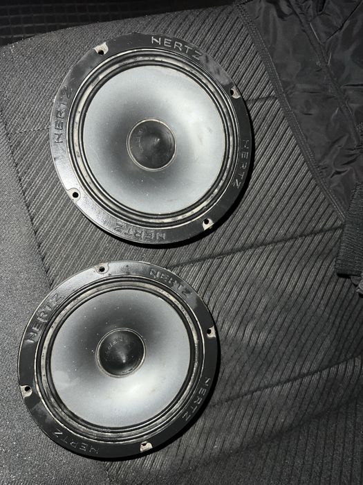 обменяю динамики 16см на 13см