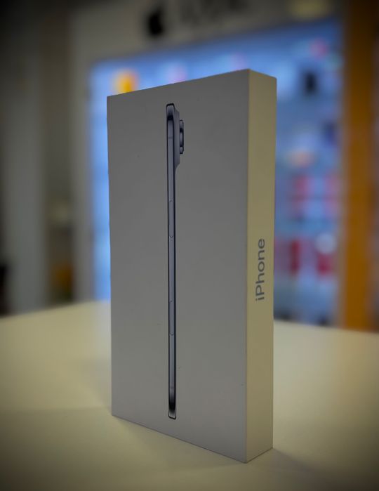 Iphone AIR - чисто нов