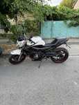 Motocicleta Yamaha XJ6N
