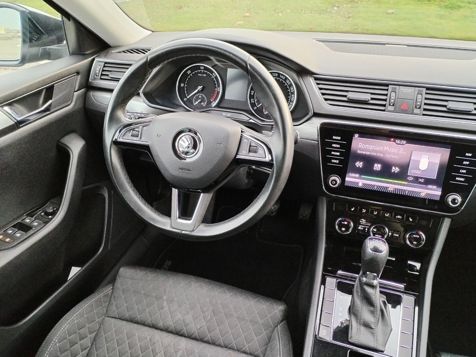 Skoda Superb 2019 2.0TDI-150cp DSG Navi Bi-Xenon