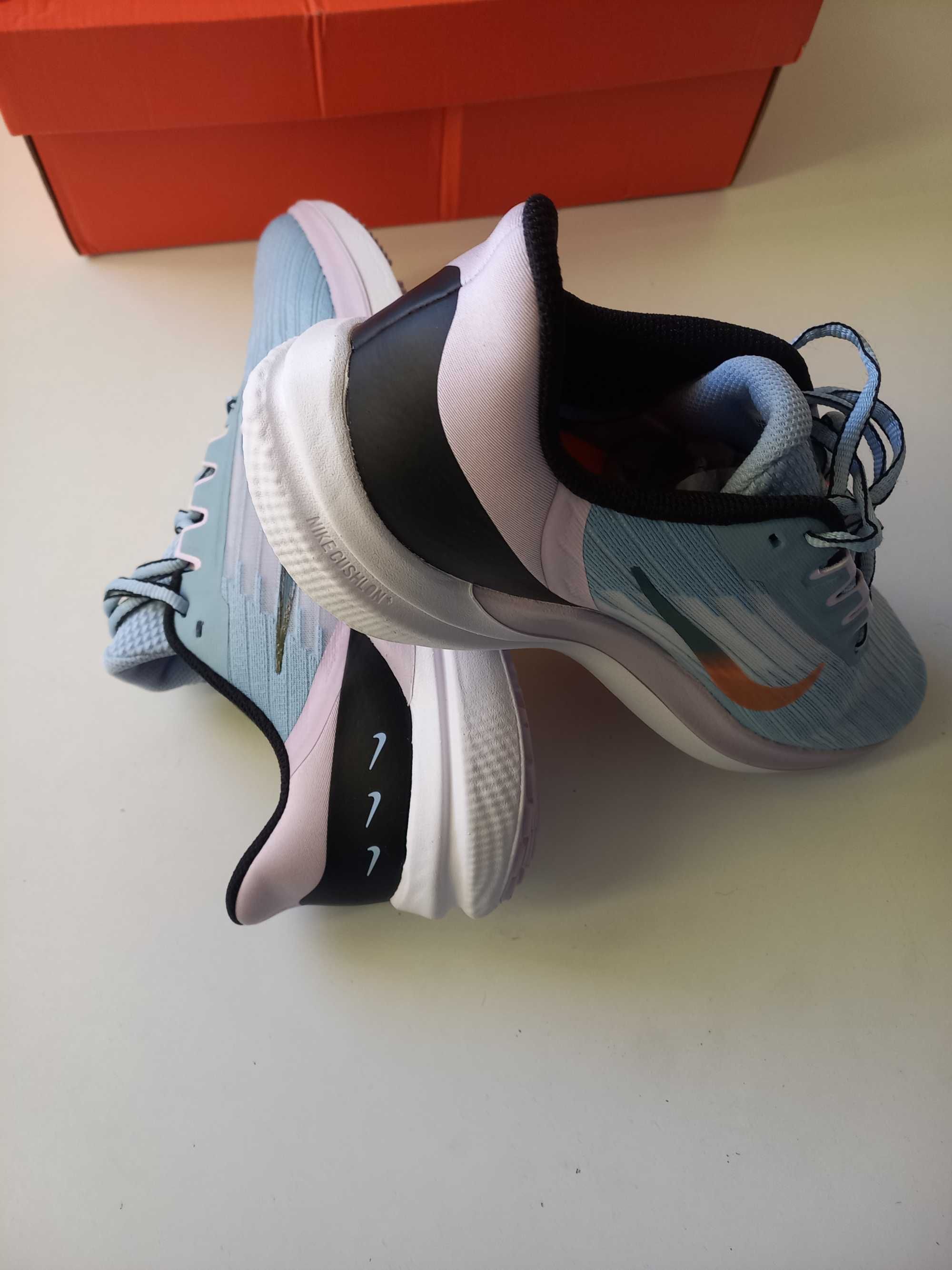 Nike AIR WINFLO 9 оригинални маратонки