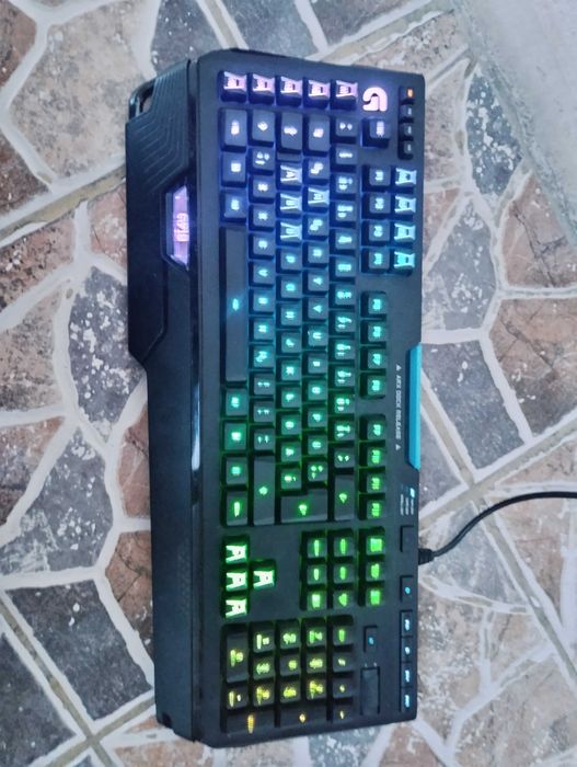 Tastatură high end Logitech G910 Orion