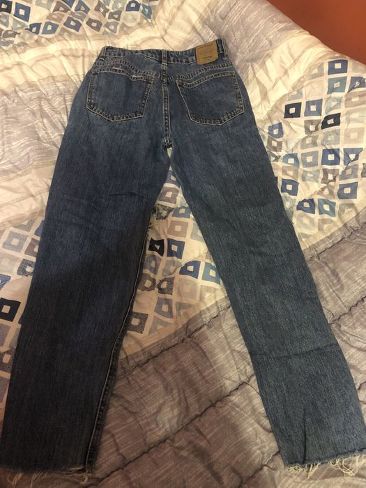 Продавам два чифта дънки за 25 лв