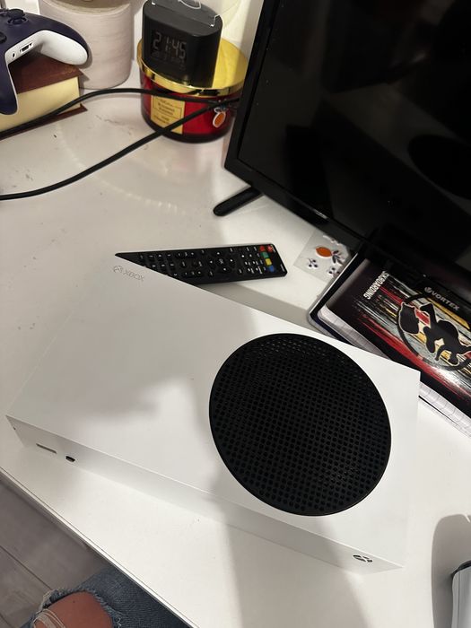 Xbox series S alb