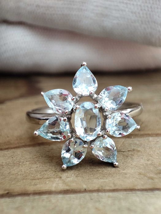 925 Inel argint cu topaz masura 17