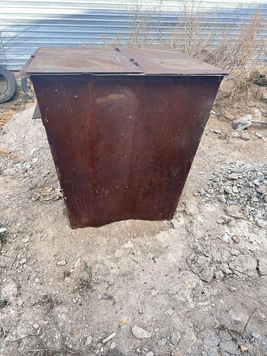 Контейнер мусорный бак