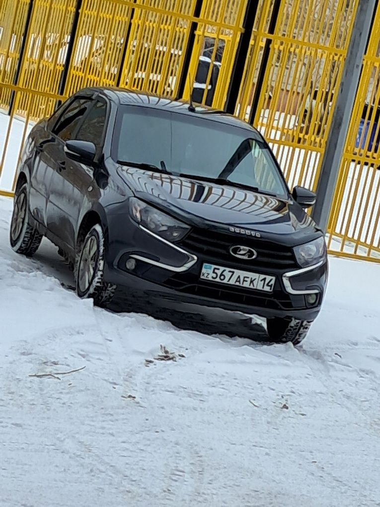 Продам Гранту в отличном состояний