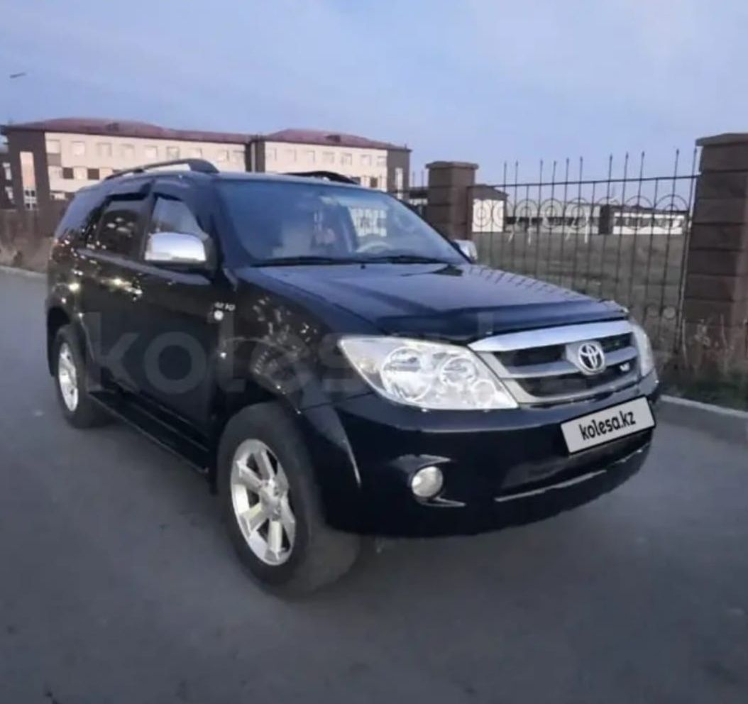 Продам или обмен Toyota Fortuner 2007  семи местка