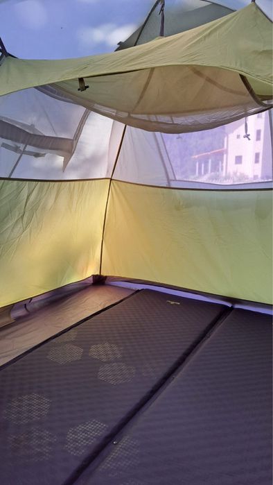 Vand cort Pinguin Campus 3