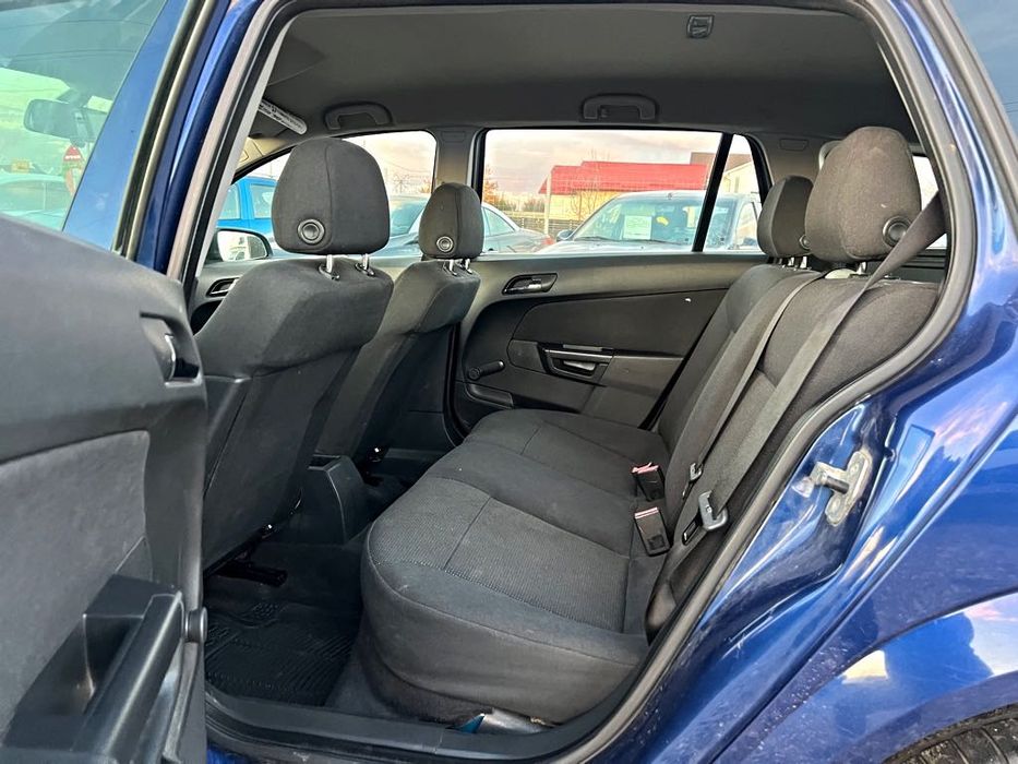 Opel Astra 1.3 CDTi 90CP.