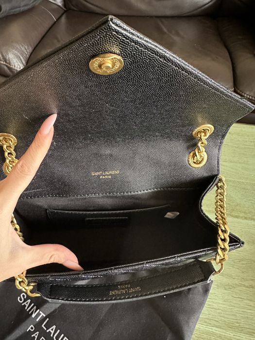 Черна кожена чанта YSL