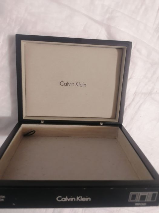 Cutie bijuterii Calvin Klein