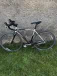 Vand cursiera specialized full aluminiu