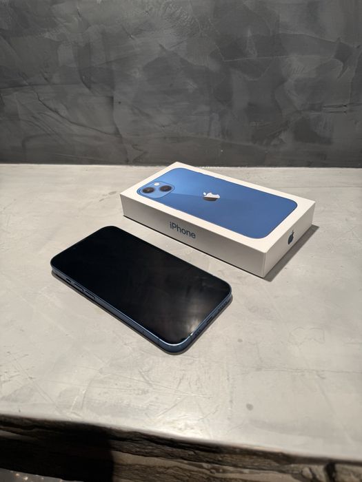 100% батерия! ПЕРФЕКТЕН Iphone 13 128 GB Blue