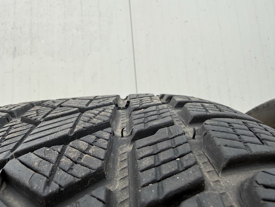 285/40/22 // 315/35/22 PIRELLI BMW X7