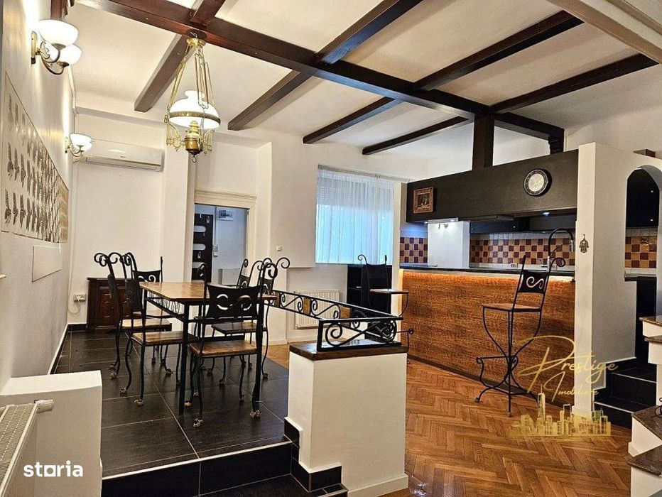 Apartament cu 4 camere de inchiriat in zona Ultracentrala - Oradea