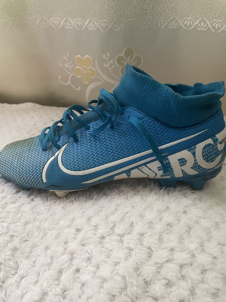 Vand ghete fotbal nike