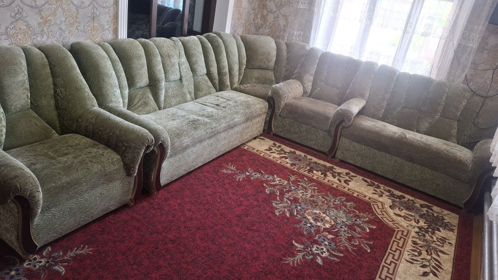 Ugalok divan kreslosi  sotiladi