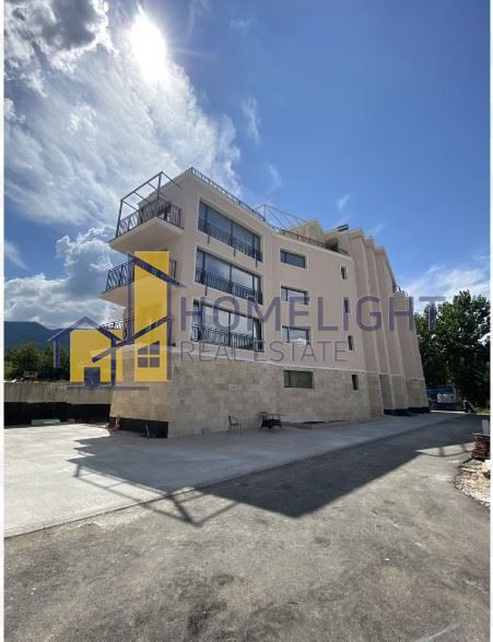 Продава се Тристаен апартамент в София, Витоша - 124 кв.м за 1982 €/кв.м - Снимка #12