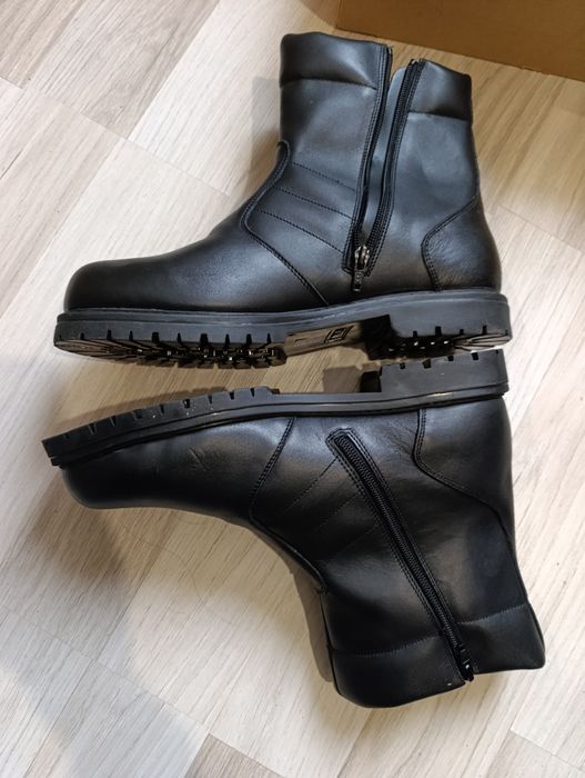 Обувки (Боти)специални, зимни 44