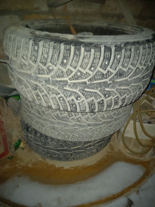 255/45/18 размер 3 штук покрышка сатылады