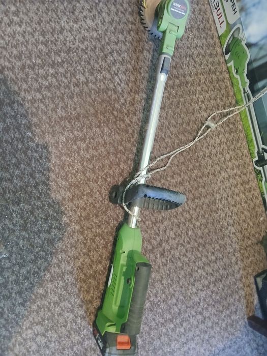 Акумулаторен тример на батерии