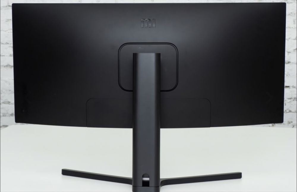 Xiaomi Mi 34” 21:9 144Hz 3440x1440 Монитор