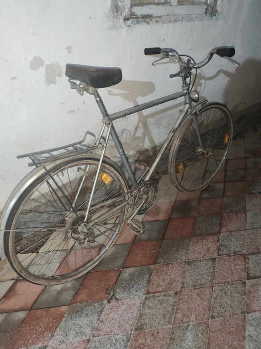 Продам велосипед спортивный 15000