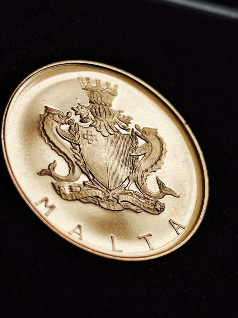 10 лири 1972 год." Кенур- огнище", Малта,злато 6.00 гр.,917/1000 (22 к