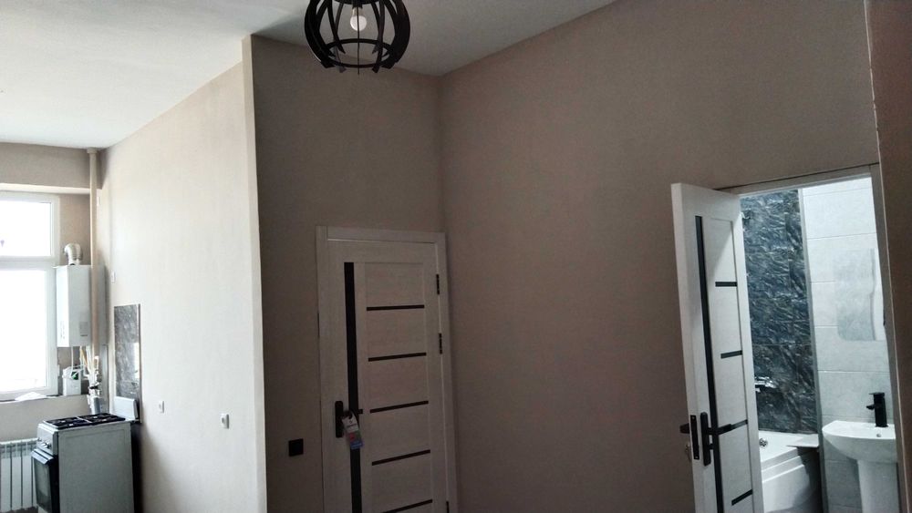 Choshtepa metro oldida 1 xona sotilad