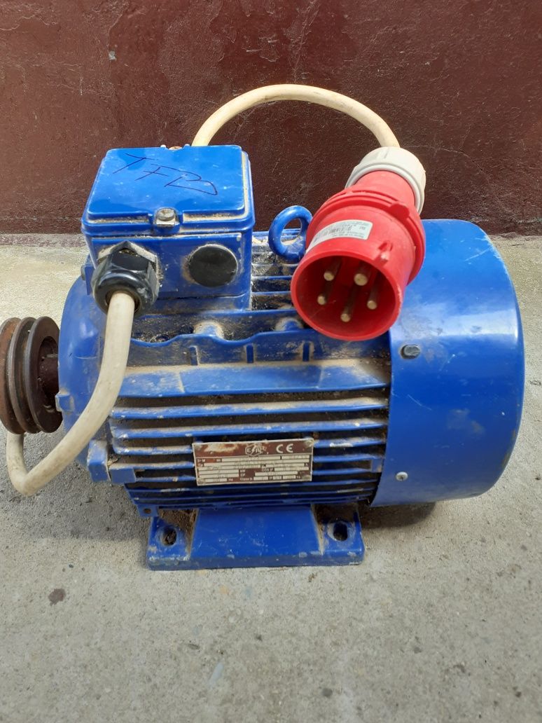 Motor trifazic 5,5 cp