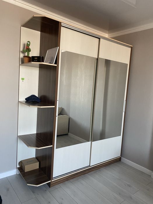 Продам шкаф в хорошем состоянии