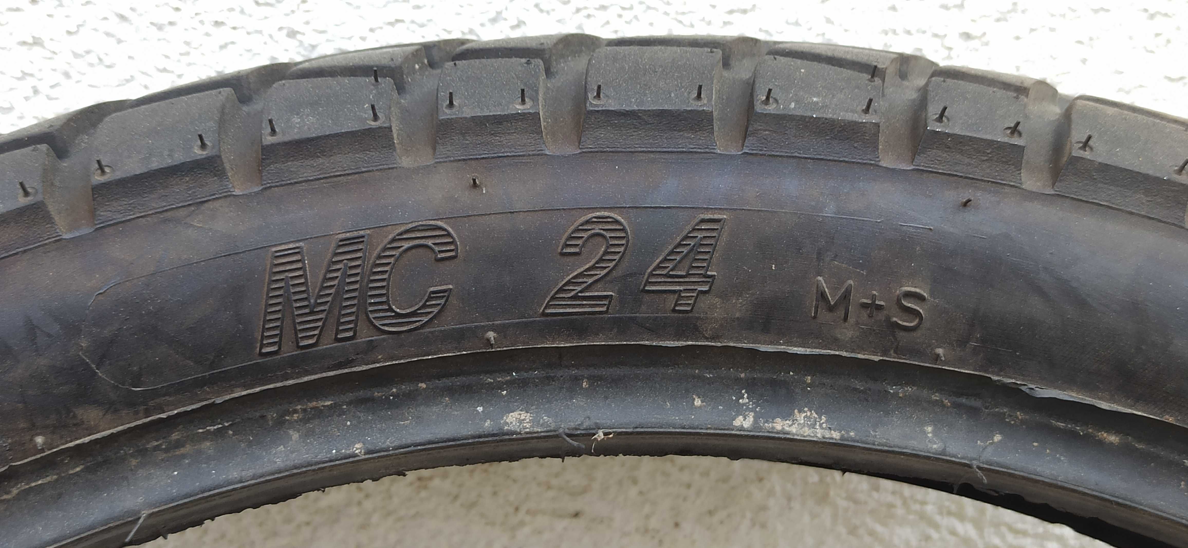 Caucicuri anvelope moto set 90/90-21 și 120/90-17 Mitas Dot 2020