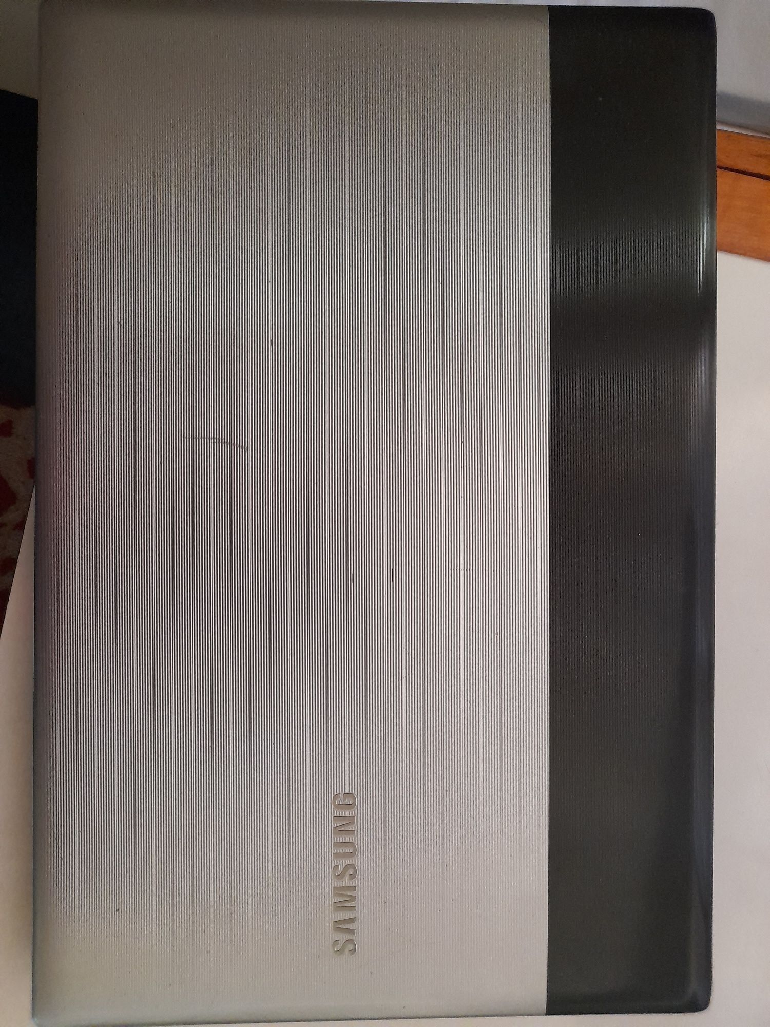 Laptop samsung rv515