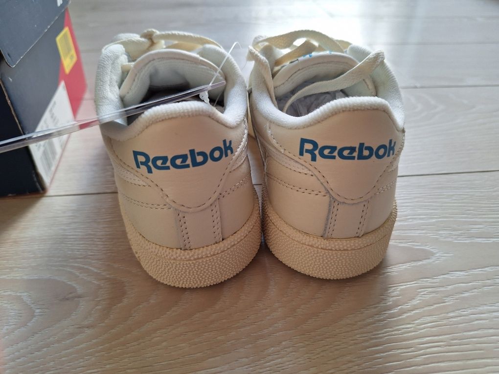 Маратонки REEBOK, нови, номер 34