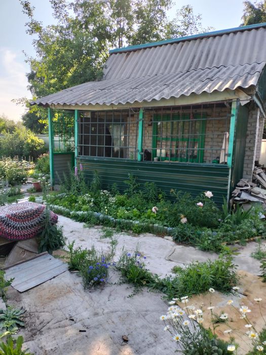 Продам дачу в престижном районе по Кедровой аллее