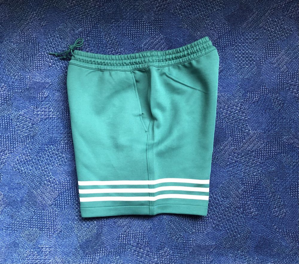 Adidas NEU Classic Shorts ОРИГИНАЛНИ мъжки къси оснталони M/L/XL