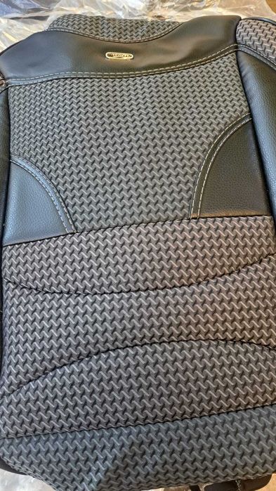 Huse auto ford ecosport