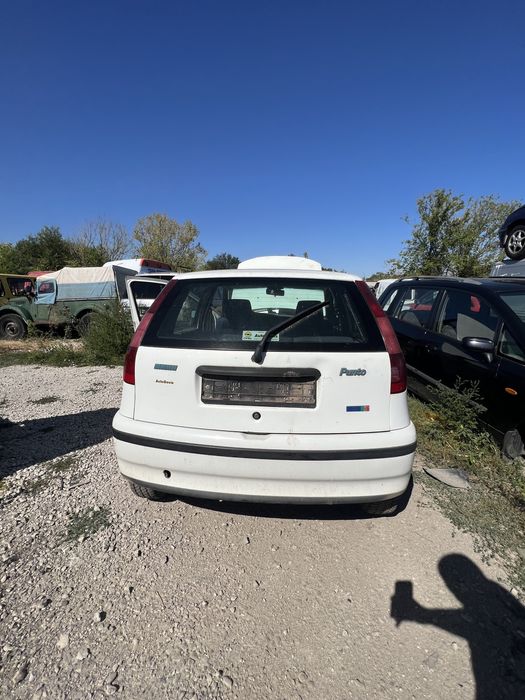 Fiat Punto 1.7 Turbo НА ЧАСТИ