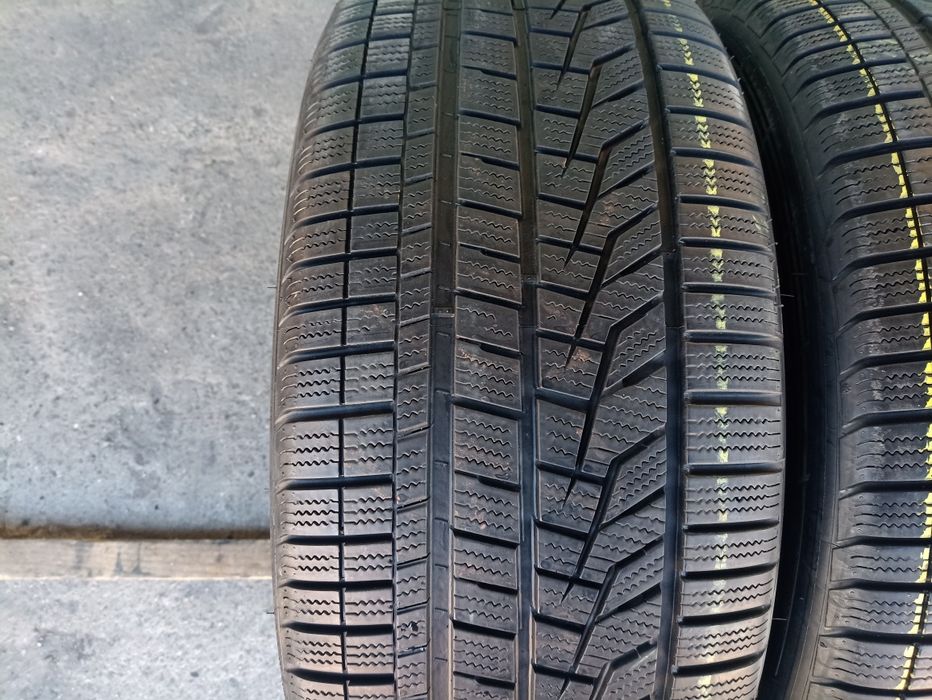 4 anvelope RunFlat de iarna Hankook 255/45 R19 dot 3323