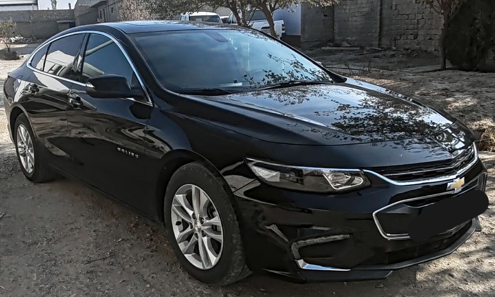 Malibu 2 mator 2.4 sotiladi