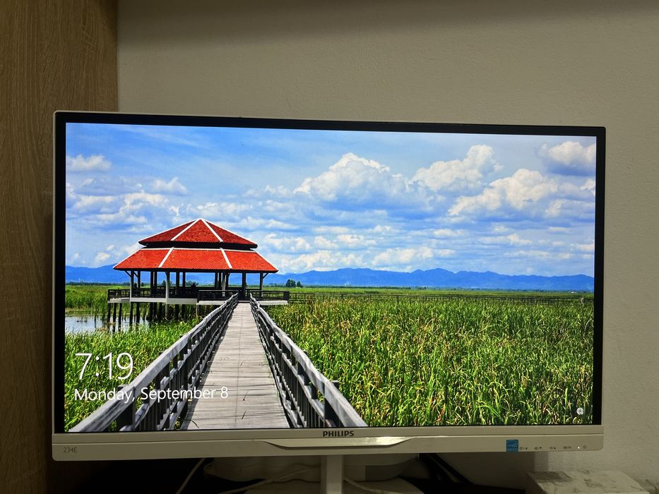 Vand PC+monitor pentru Scoala si Gaming