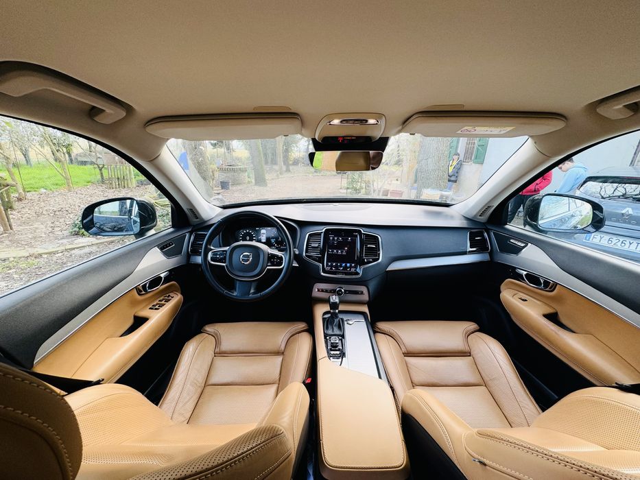 Volvo XC 90 320 cai impecabil !