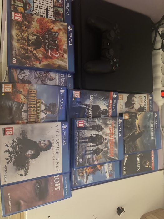 PS4 SLIM+Jocuri pachet complet-stare buna