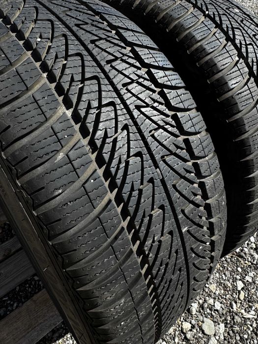 Anvelope 225/40R18 GoodYear Iarna M+S